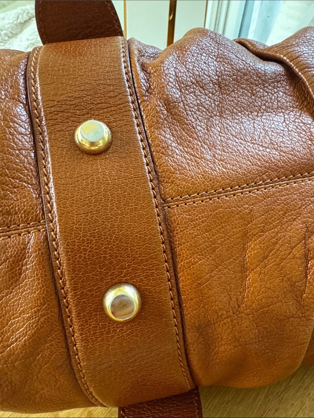 Marc Jacobs Brown Leather Messenger Bag with Gold Hardware - Picture 11 of 13
